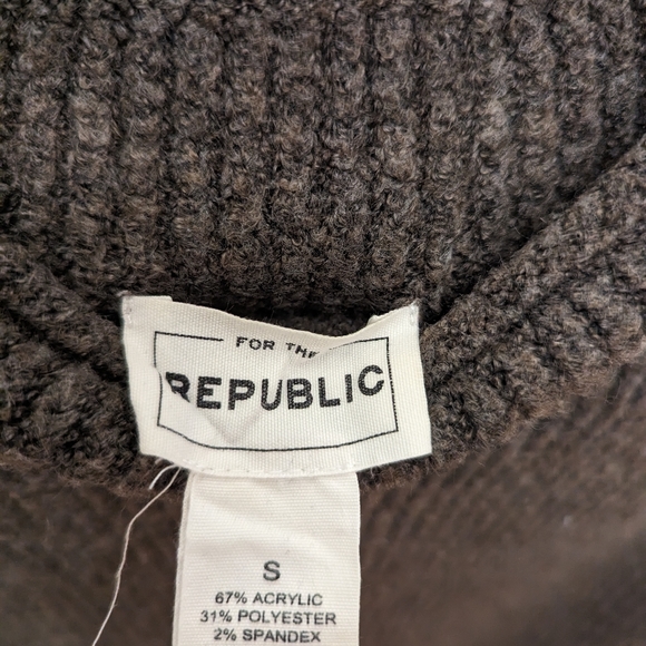 For the Republic Sweater - Picture 3 of 3